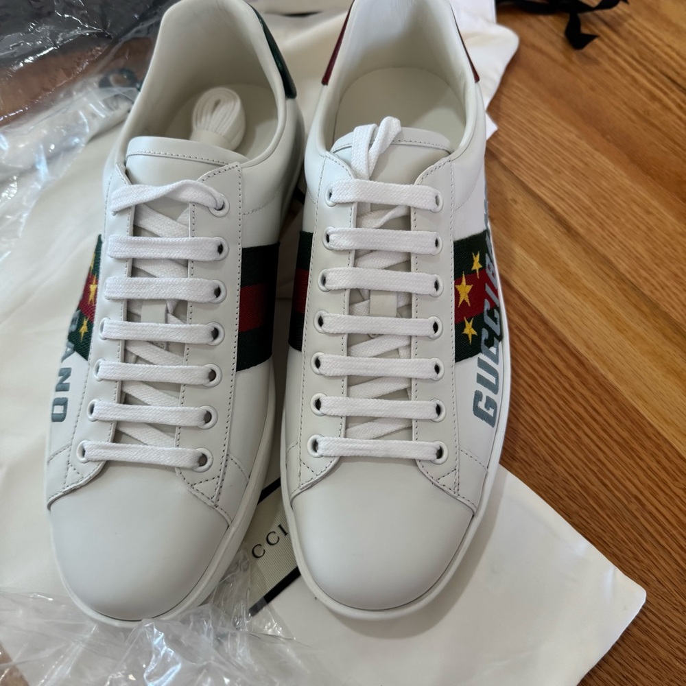 Gucci White Sneakers with Star Accents